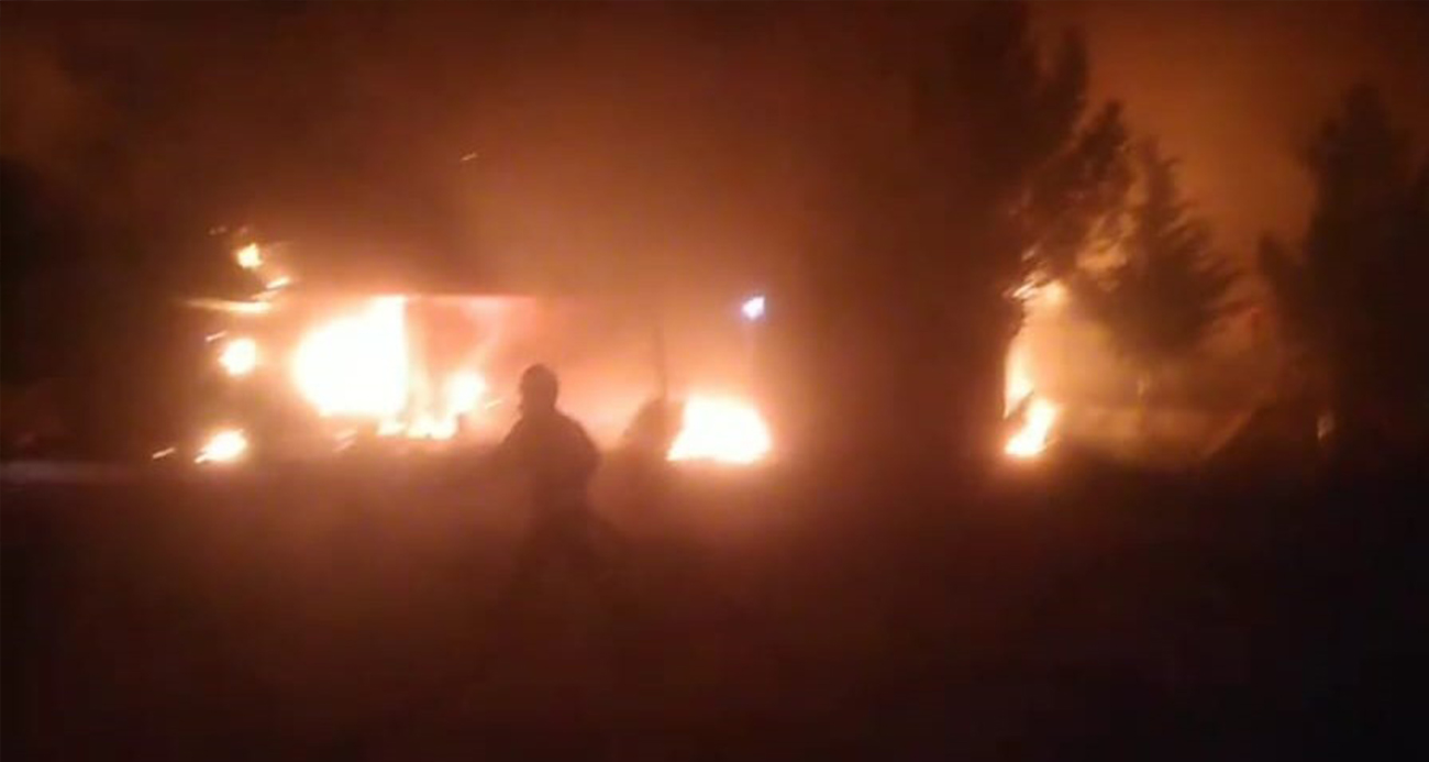 Batman’da faciadan dönüldü: Restoran yangınında içerideki tüpler çıkarıldı