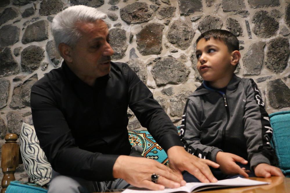 Bin yıllık camide cemaat abdest alamıyor