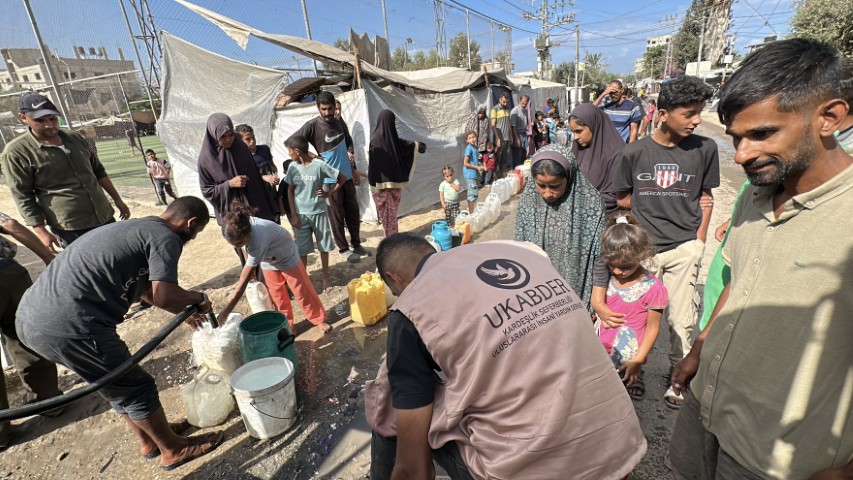 Türk gönüllülerden Gazze’ye kardeşlik seferberliği