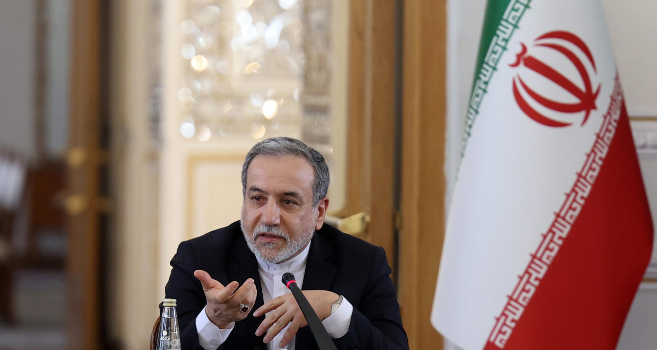 Arakçi: "ABD ile füze programımız konusunda müzakere etmeyeceğiz"