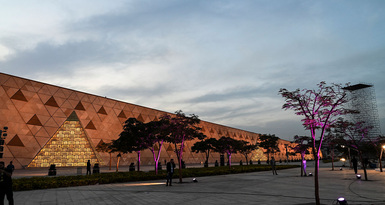 Büyük Mısır Müzesi, kapılarını ziyaretçilere açmaya hazırlanıyor