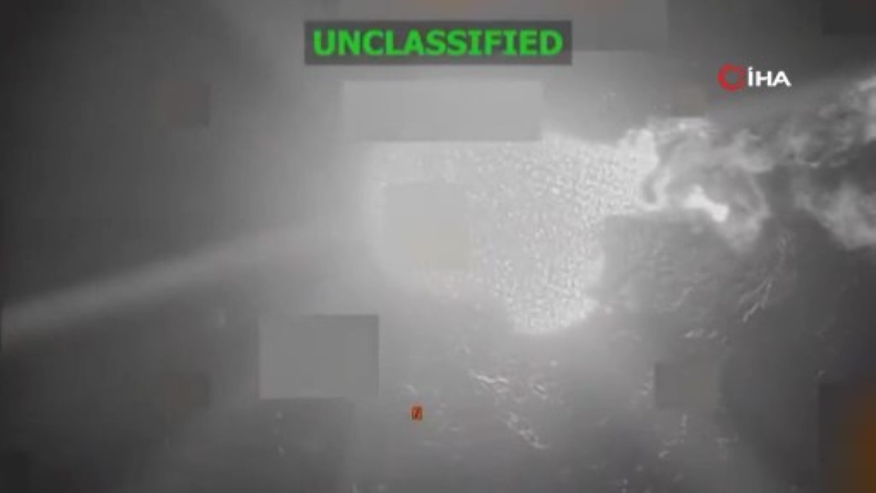 ABD, Karayipler'de uyuşturucu kaçakçılığı yapan gemiyi vurdu: 3 ölü