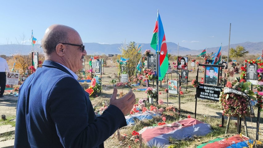 Hocalı'da yer gök Azerbaycan