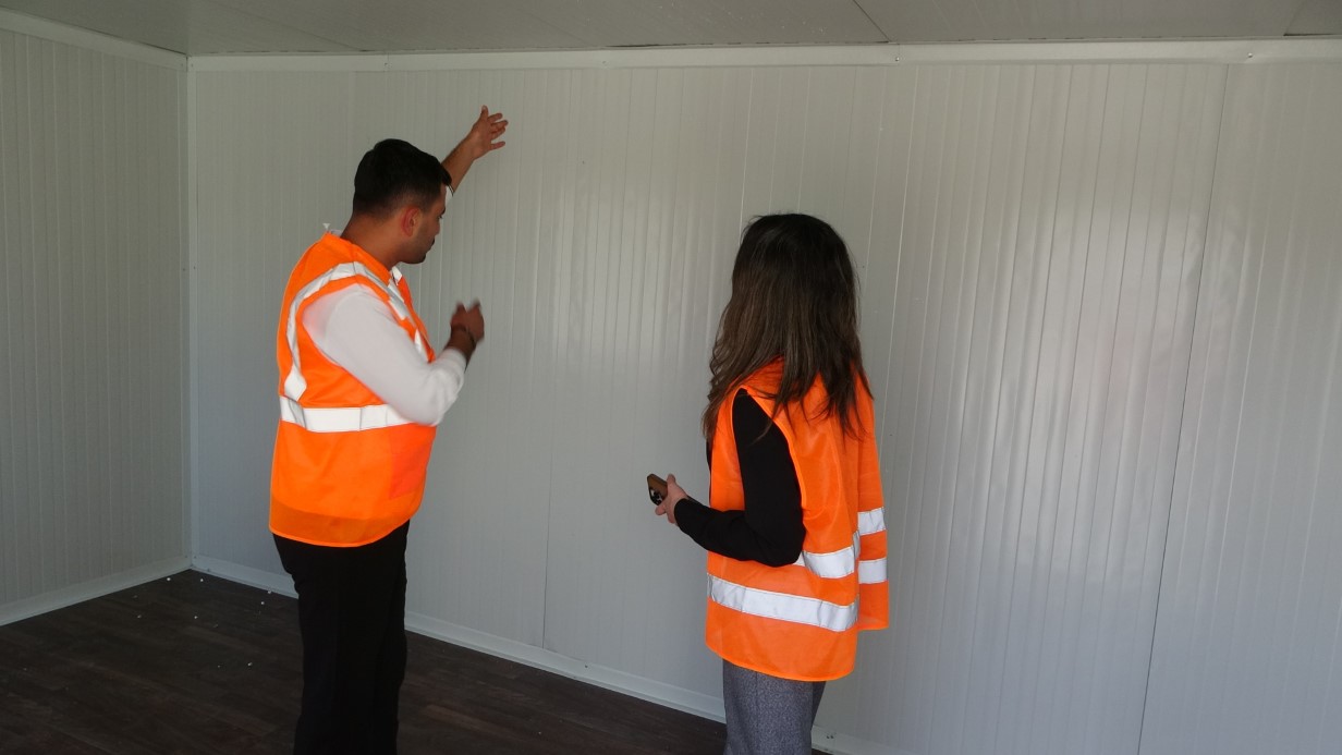 Barınmak için konteyner üretmek isterken seri üretime geçti