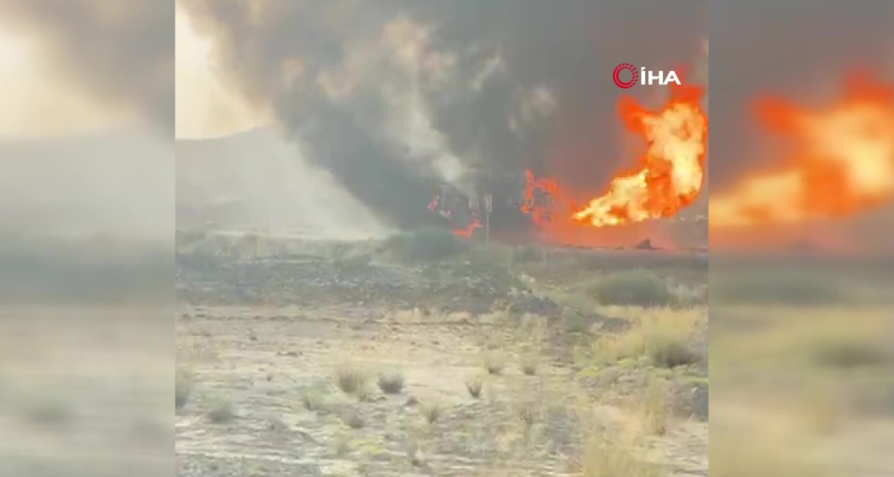 Pakistan’da yolcu otobüsü ile LPG tankeri çarpıştı: 5 ölü, 4 yaralı