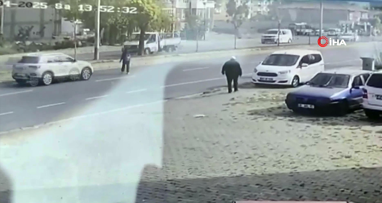 Lise öğrencisi doğum gününden 2 gün sonra otomobilin çarpması sonucu hayatını kaybetti