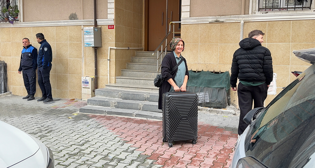 Arnavutköy’de istinat duvarı çöken binalarda tahliye işlemi başladı