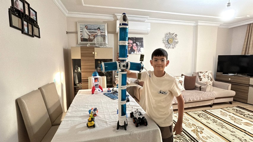 Mars’ı yaşanabilir hale getirmek için proje geliştiren 11 yaşındaki dahi Türk’e, ABD üniversitesinden eğitim daveti