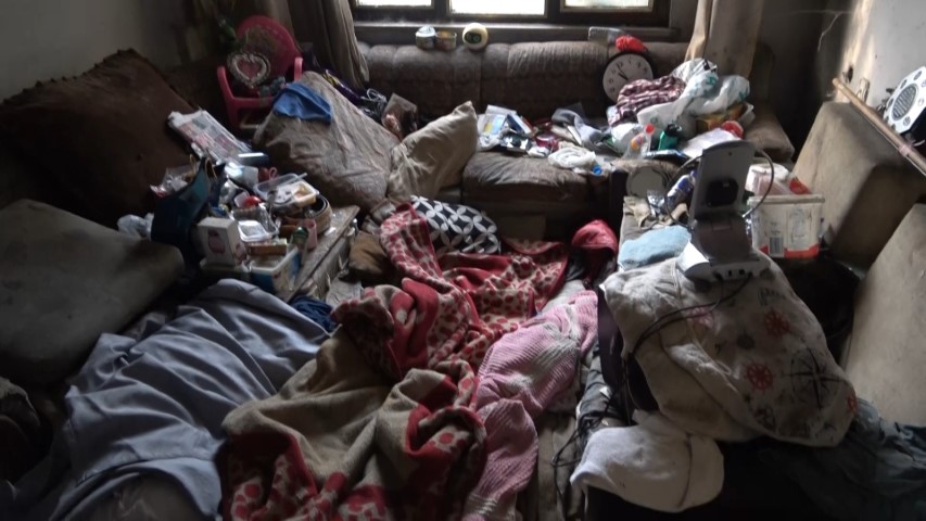 Yalnız yaşayan adamın evinde korkunç manzara