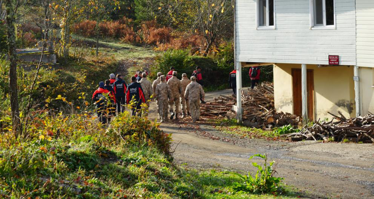 Kayıp anne ve oğlunu arama çalışmaları devam ediyor