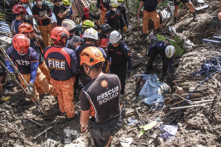 Vietnam'ı vuran Kalmaegi Tayfunu'nda 5 kişi hayatını kaybetti