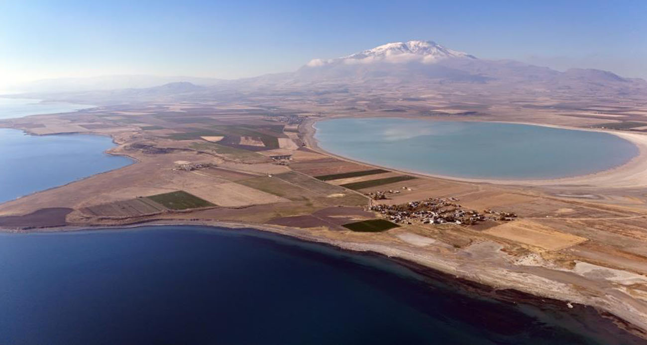 Van Gölü, Arin Gölü ve Süphan Dağı aynı kadrajda görüntülendi
