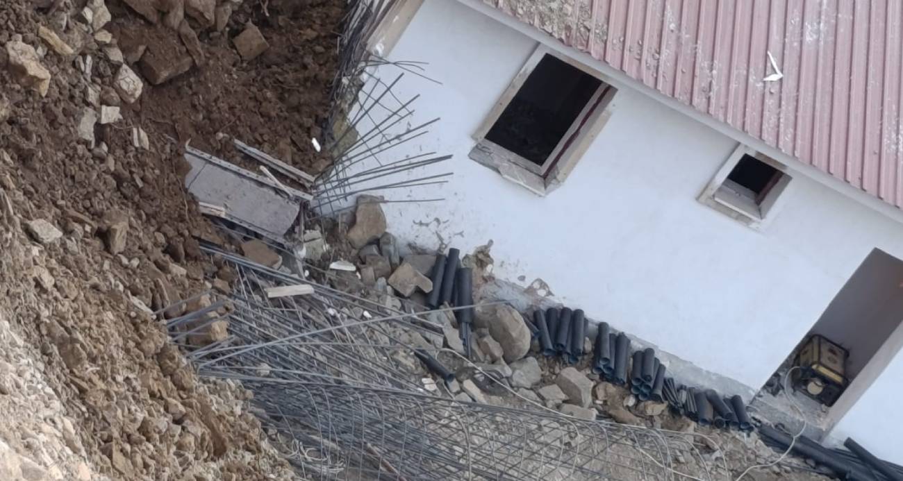 Kahramanmaraş’ta toprak kayması: Yapım aşamasındaki 6 ev zarar gördü