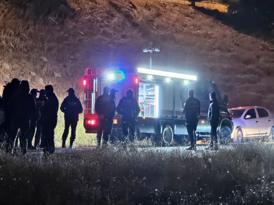 Elazığ’da kayıp otizmli çocuğu arama çalışmaları gece boyunca sürdü