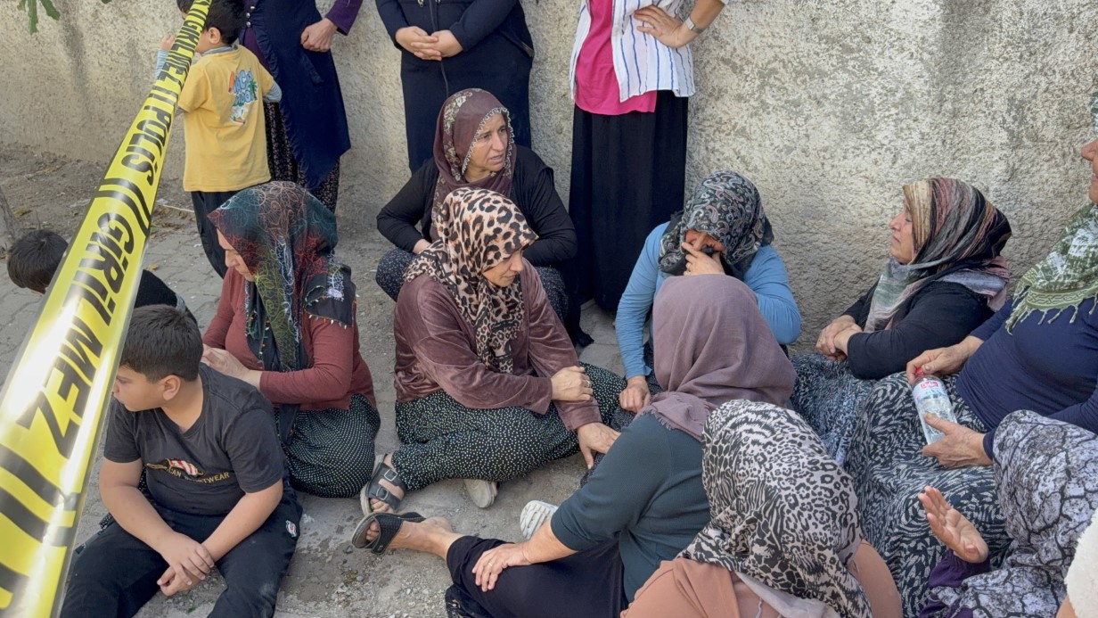 Adana’da semt pazarını kana buladılar: 2 ölü, 5 yaralı