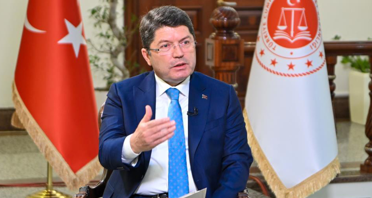 Adalet Bakanı Tunç: "Kocaeli ilinde iş yeri yangınıyla ilgili olarak 11 şüpheli gözaltına alınmıştır