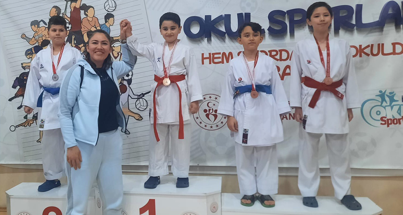İzmir Karate Şampiyonası’nda Aliağa rüzgârı