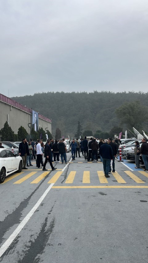 BeIN Sports binasına silahlı baskın