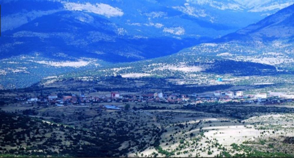 Kıbrıscık köy olma tehlikesiyle karşı karşıya: Başkan gözyaşlarını tutamadı