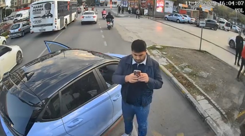 Isparta’da yol verme tartışmasında, halk otobüsü şoförüne kâbus yaşattı!