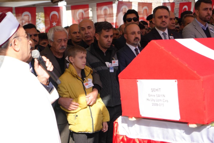 Türkiye kahraman şehitlerini uğurladı