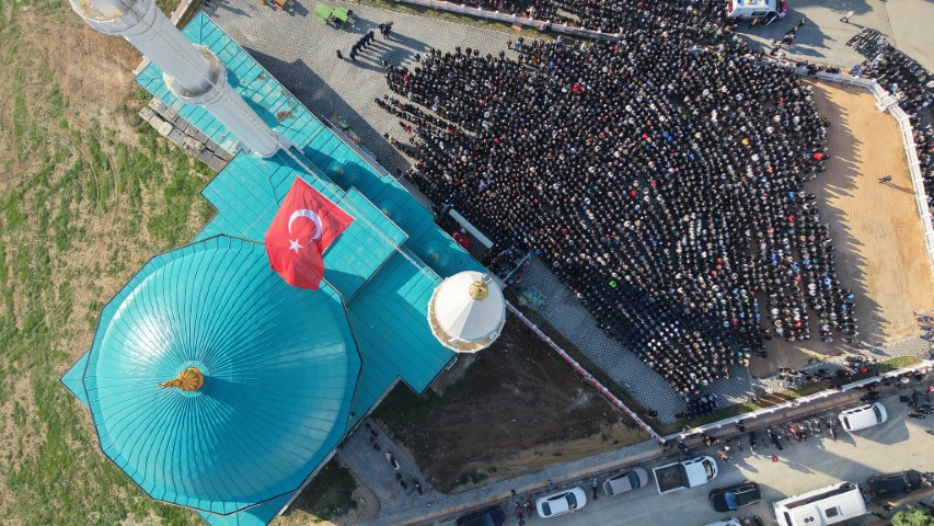 Türkiye kahraman şehitlerini uğurladı