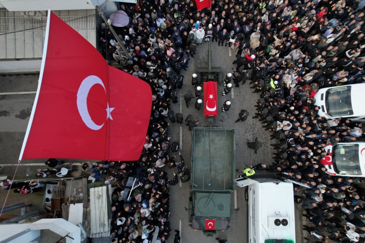 Türkiye kahraman şehitlerini uğurladı