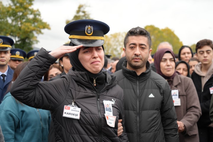 Türkiye kahraman şehitlerini uğurladı
