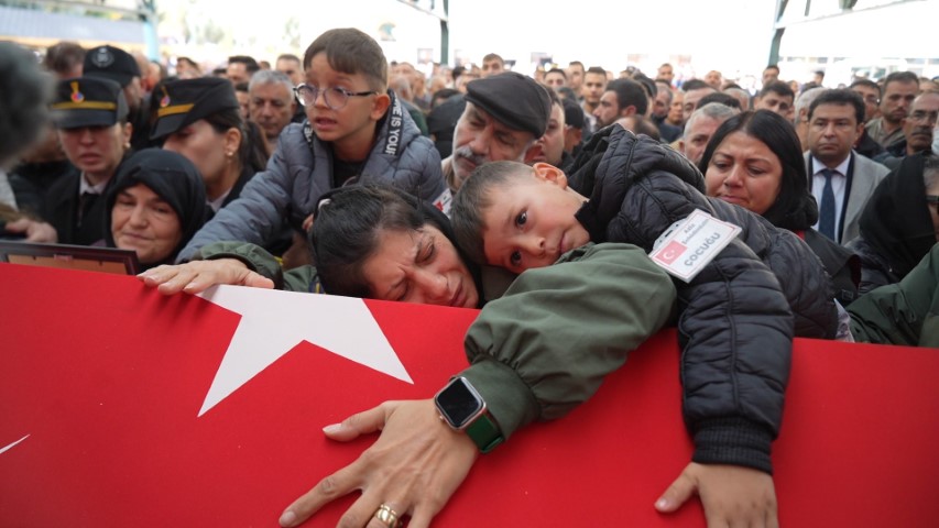 Türkiye kahraman şehitlerini uğurladı