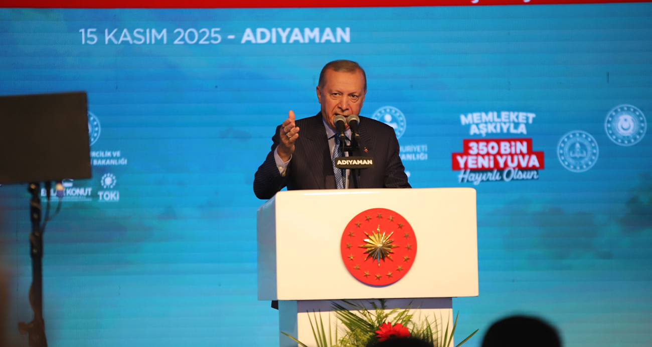 Cumhurbaşkanı Erdoğan: "350 bin 178 bağımsız bölümün anahtarlarını hak sahibi kardeşlerimize takdim etmiş oluyoruz"
