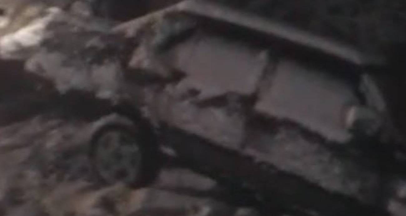 Malatya’da yoğun kar yağışı etkili oldu, çok sayıda araç yolda kaldı