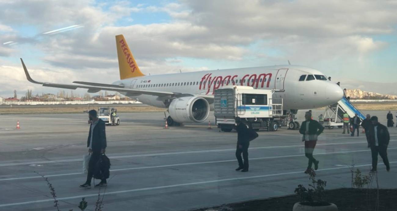 Van Ferit Melen Havalimanında uçuşlar yeniden başladı