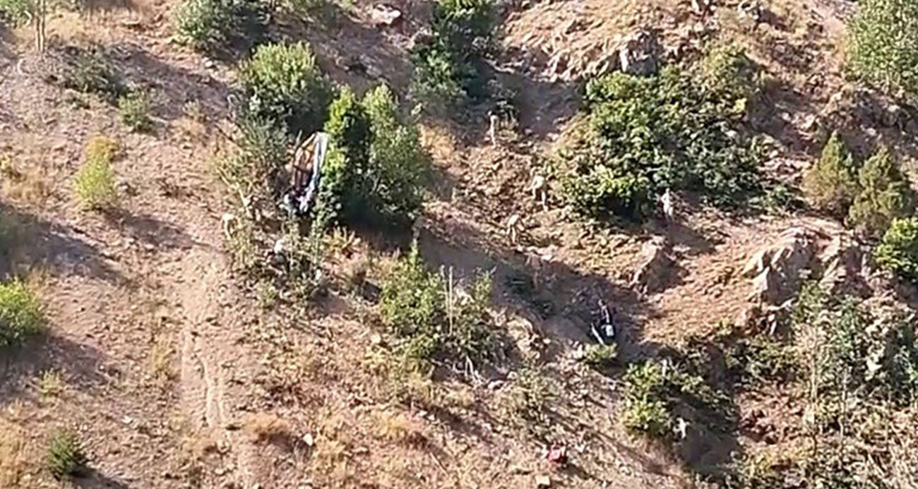 Tarım işçilerini taşıyan minibüs uçuruma yuvarlandı: 3 ölü, 4’ü ağır 18 yaralı