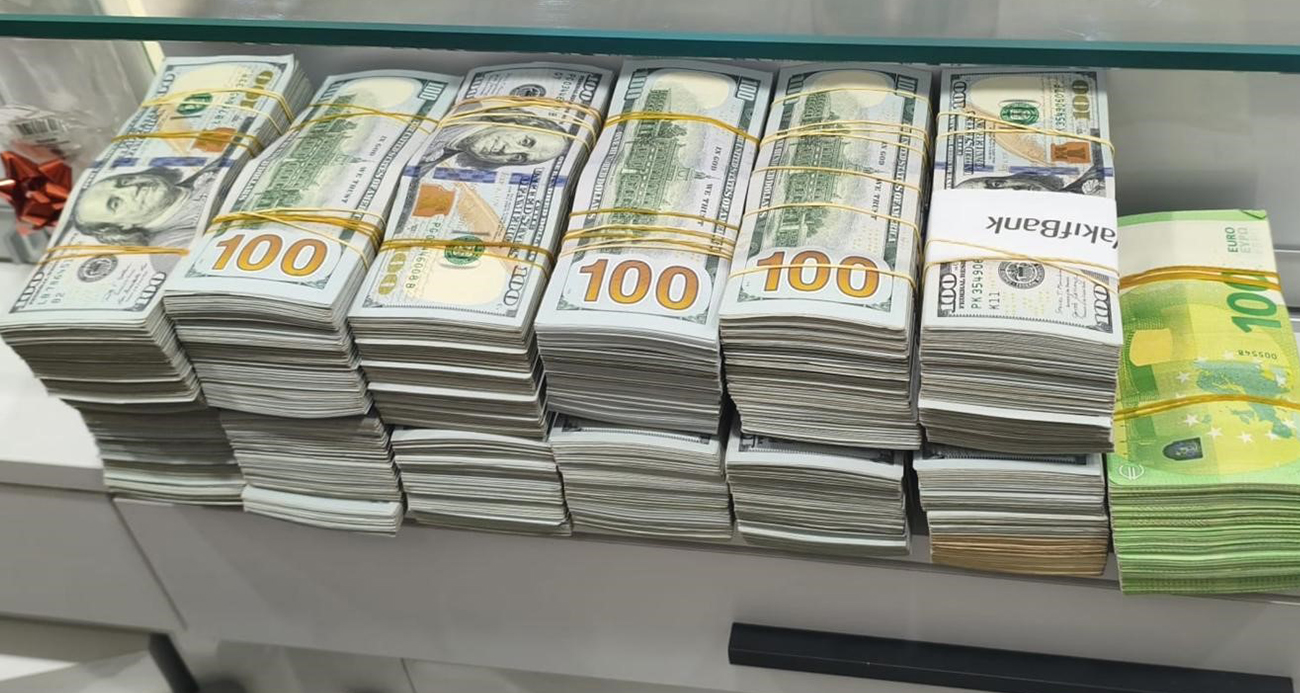 Mersin merkezli 9 ilde yasadışı bahis ve kara para operasyonu: 38 gözaltı