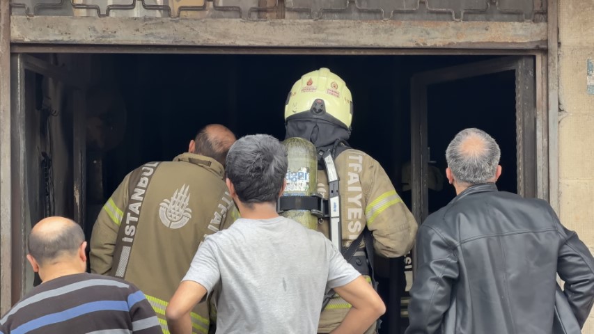 Avcılar’da tekstil atölyesinde korkutan yangın