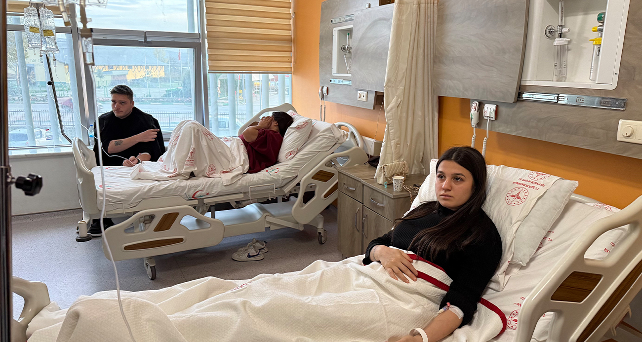 Bursa’da yedikleri midyeden zehirlenen 4 genç hastaneye kaldırıldı