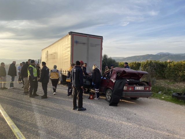 Alaşehir’de park halindeki tır can aldı
