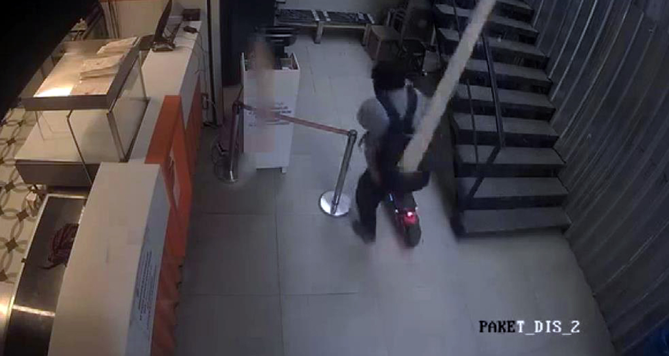 Ölümden kıl payı kurtuldu, o anlar kamerada