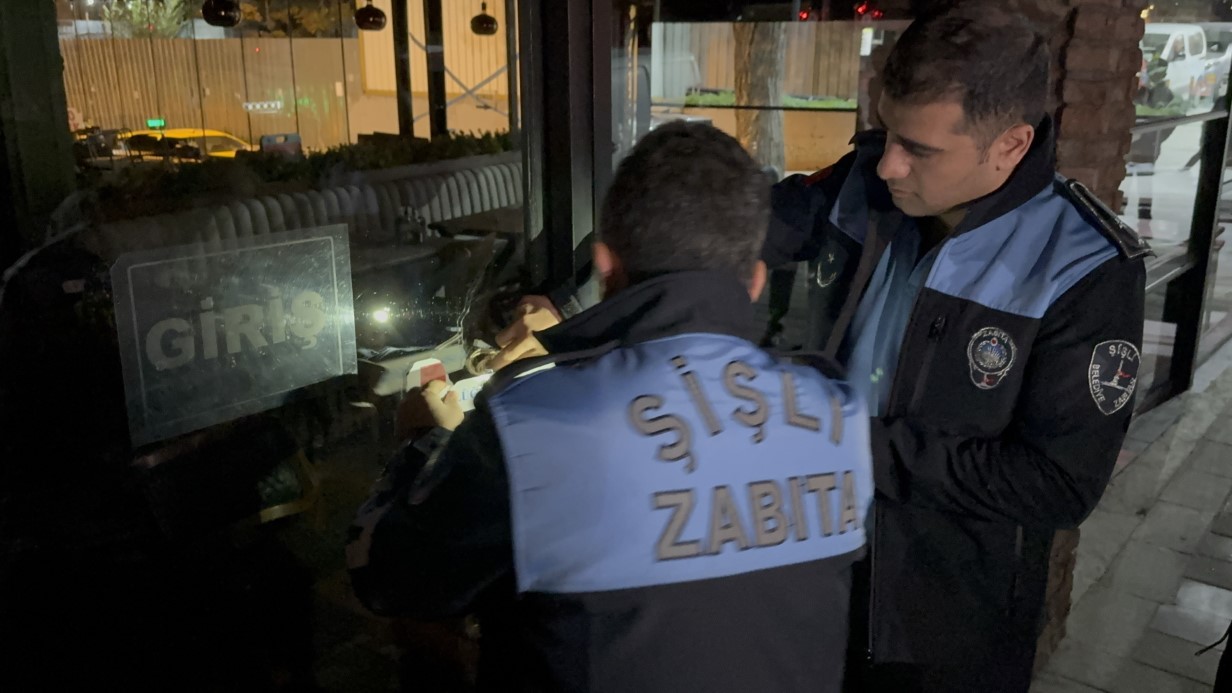 İstanbul'da Şişli'de aynı restorandan yemek yiyen 25 kişi hastanelik oldu