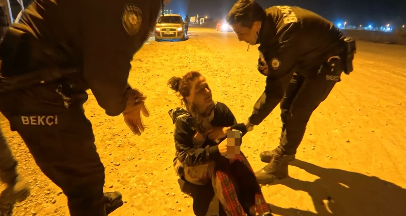 Bekçiler, "Eve bırakalım" dedi, alkollü kadın "Ölümü bulursunuz" cevabını verdi