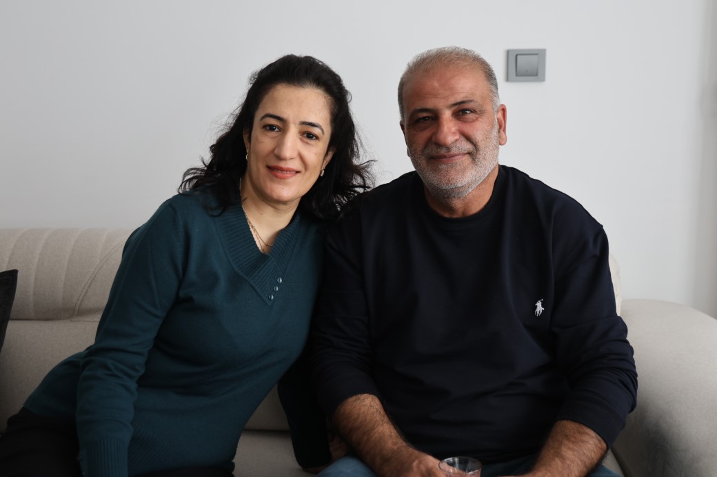 Evine yerleşen depremzede: "Biz yaz gitti diye üzülmedik çünkü evin içerisi de yaz gibi"