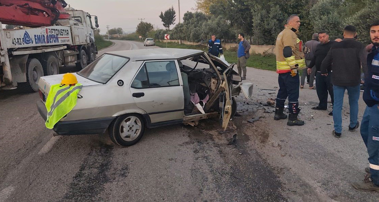 Fiat Tofaş'ın hurdaya döndüğü kazada 6 kişi yaralandı