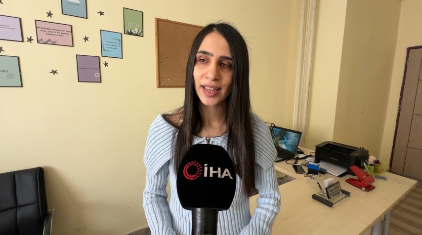 Gözleri görmüyor ama yüreği ışıl ışıl