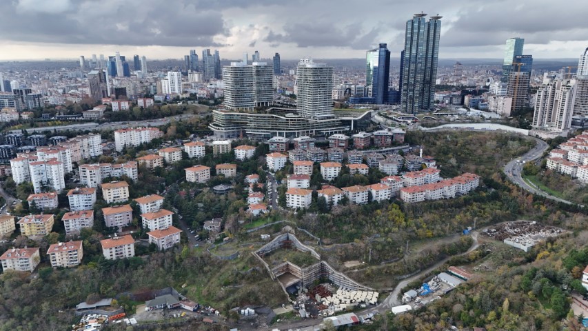İBB, Dolmabahçe-Levazım Tüneli projesini yarım bıraktı, vatandaş çileden çıktı