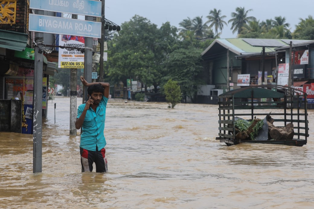 Güney Asya ülkelerindeki sel ve toprak kaymalarında can kaybı 500'ü aştı