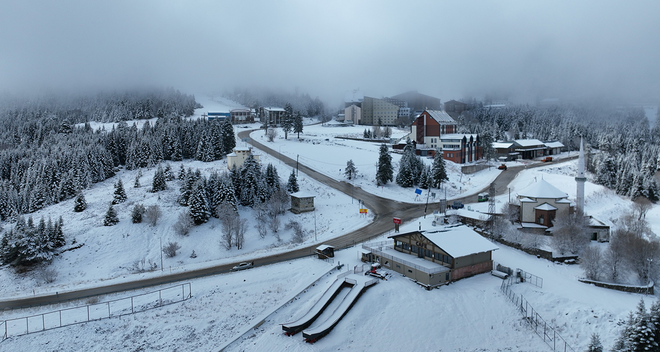 Uludağ’da kar kalınlığı 10 santimetreye yaklaştı