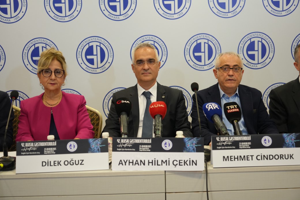 42. Ulusal Gastroenteroloji Haftası’nda halk sağlığı uyarısı: Karaciğer yağlanması, obezite ve bağırsak dengesi alarm veriyor