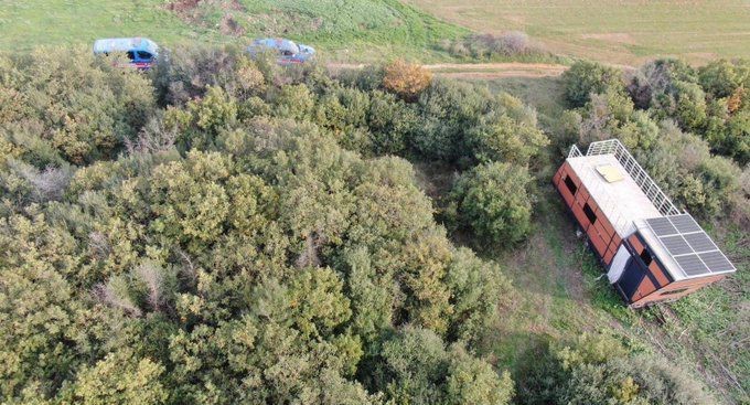 Şaka değil gerçek...Evi içindeki eşyalarla çaldılar