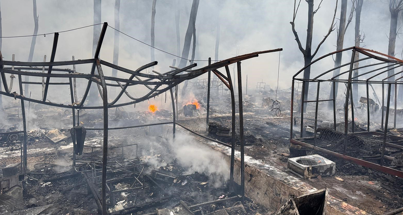 Fethiye’de onlarca karavan ve bungalov küle döndü