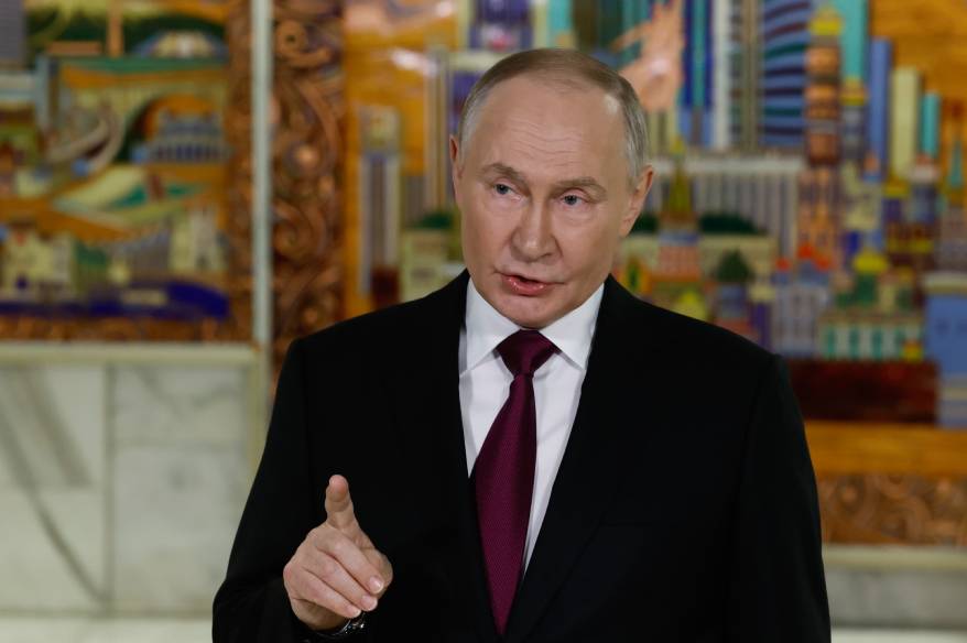 Putin: "Biz, Batı'nın Ukrayna'yı kullanarak üzerimize yönlendirdiği savaşı durdurmak istiyoruz"